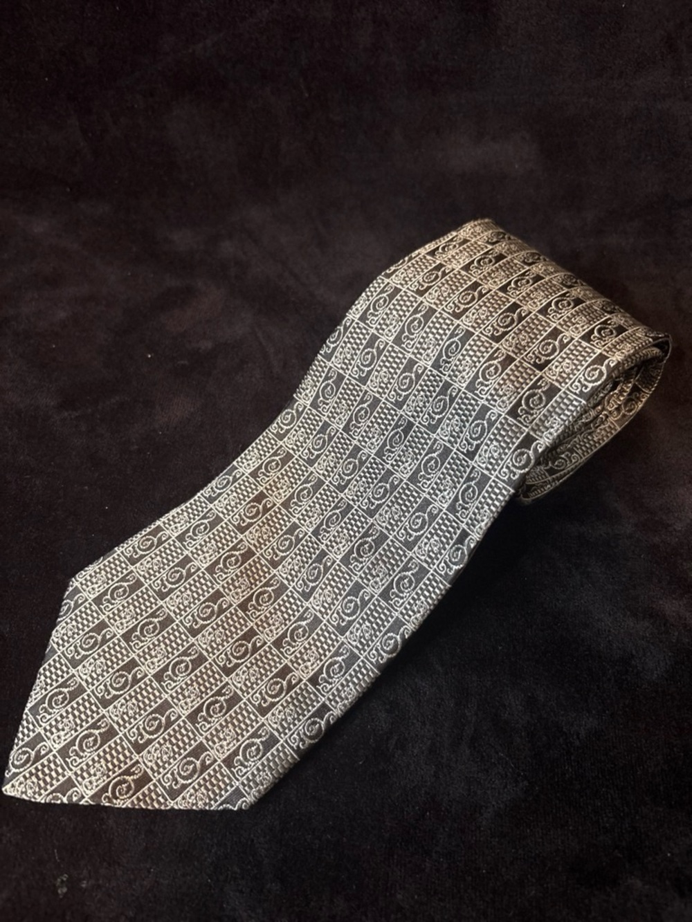 Vintage Music Clef Jacquard Silk Necktie Black Silver Treble Clef Geometric EUC
